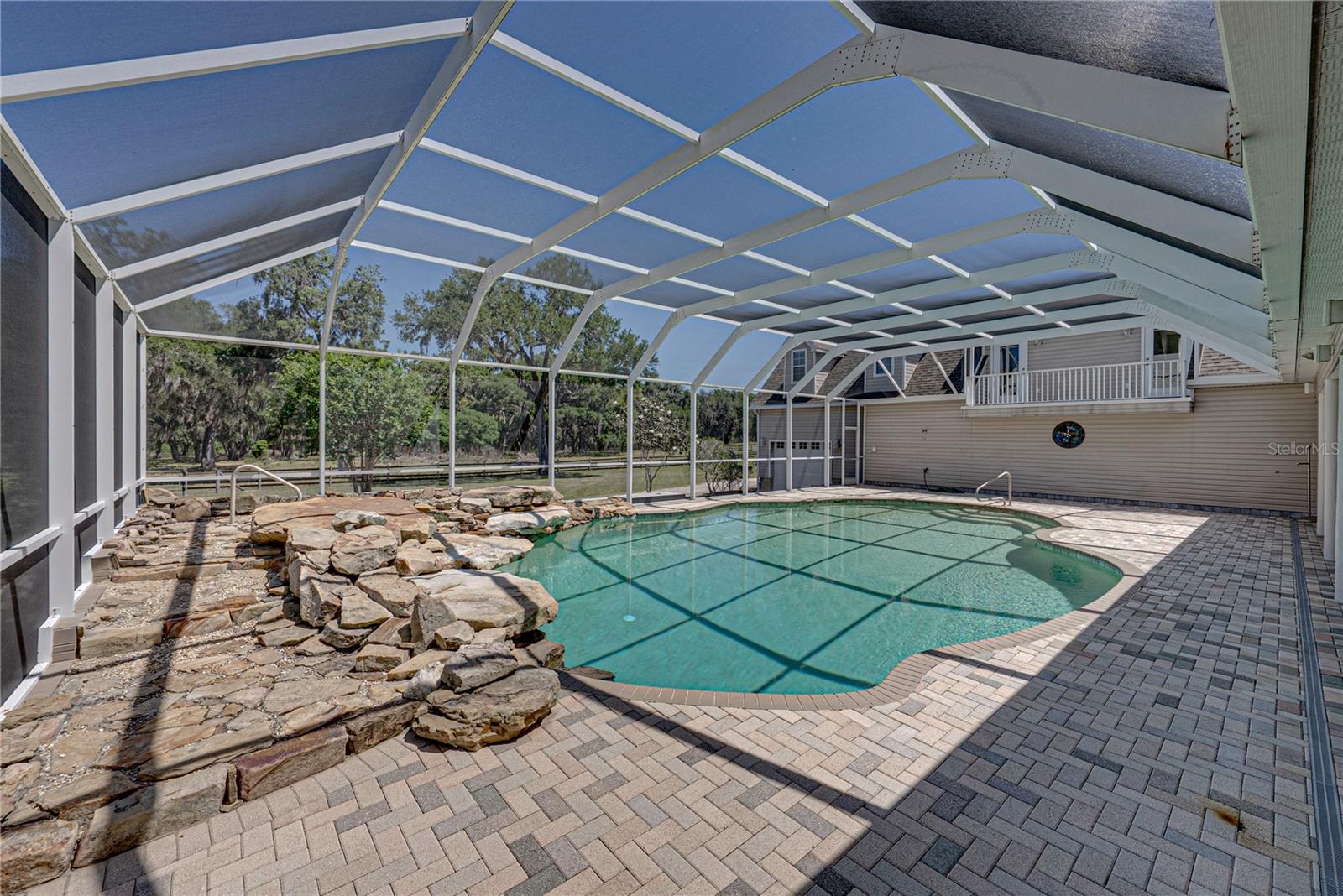 Listing photo id 57 for 29001 Bayhead Road