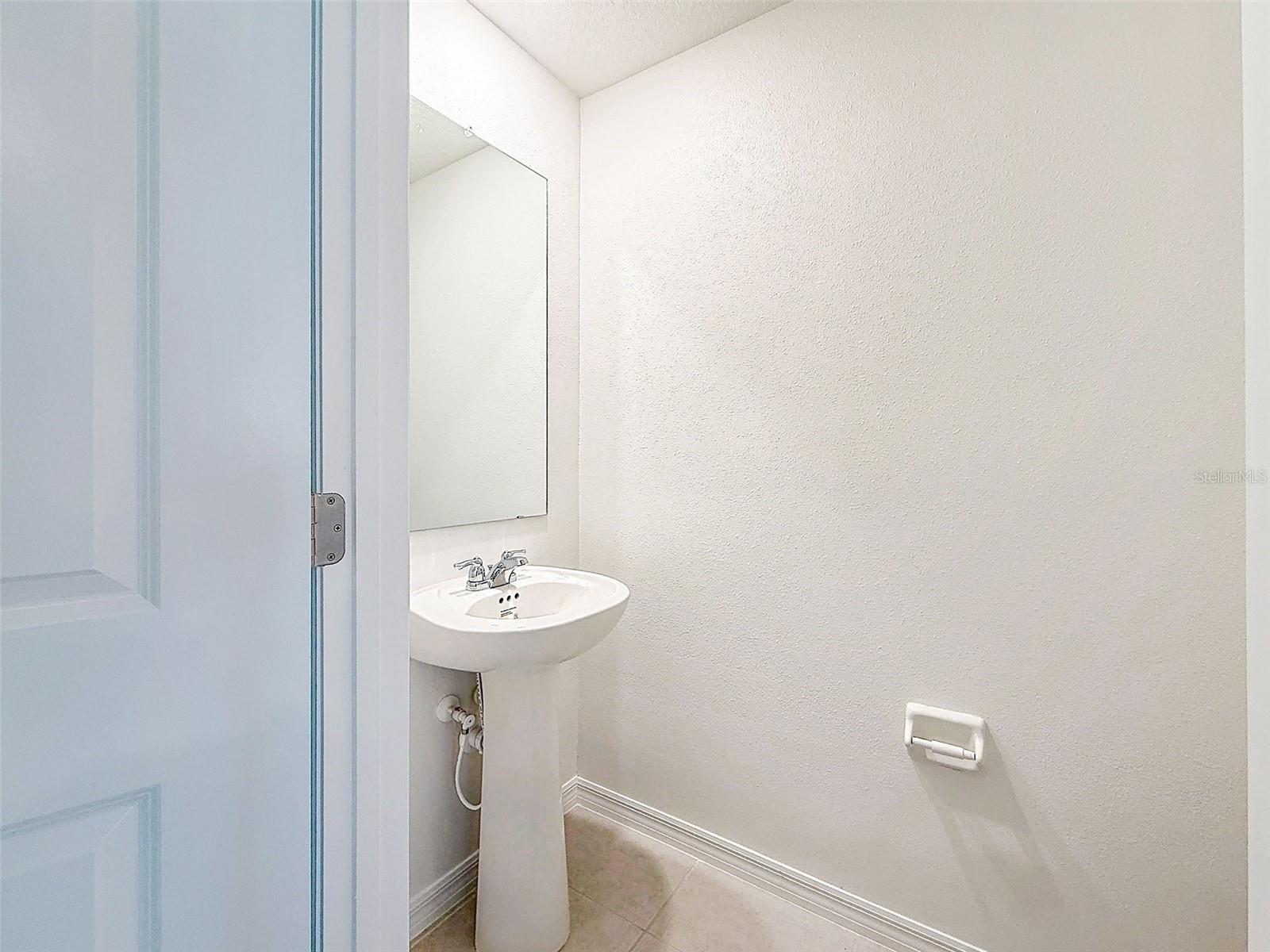 Image 14 of 40 For 2671 Buttercup Lucine Lane