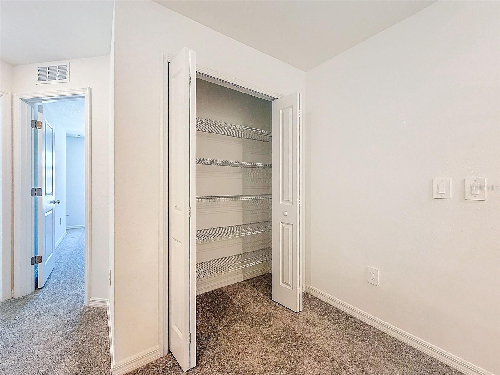 Image 16 of 40 For 2671 Buttercup Lucine Lane