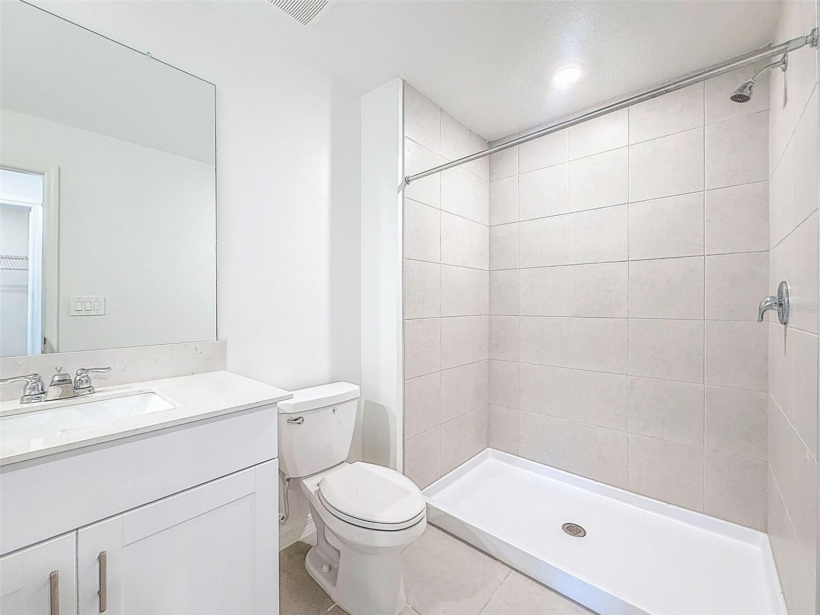 Image 23 of 40 For 2671 Buttercup Lucine Lane