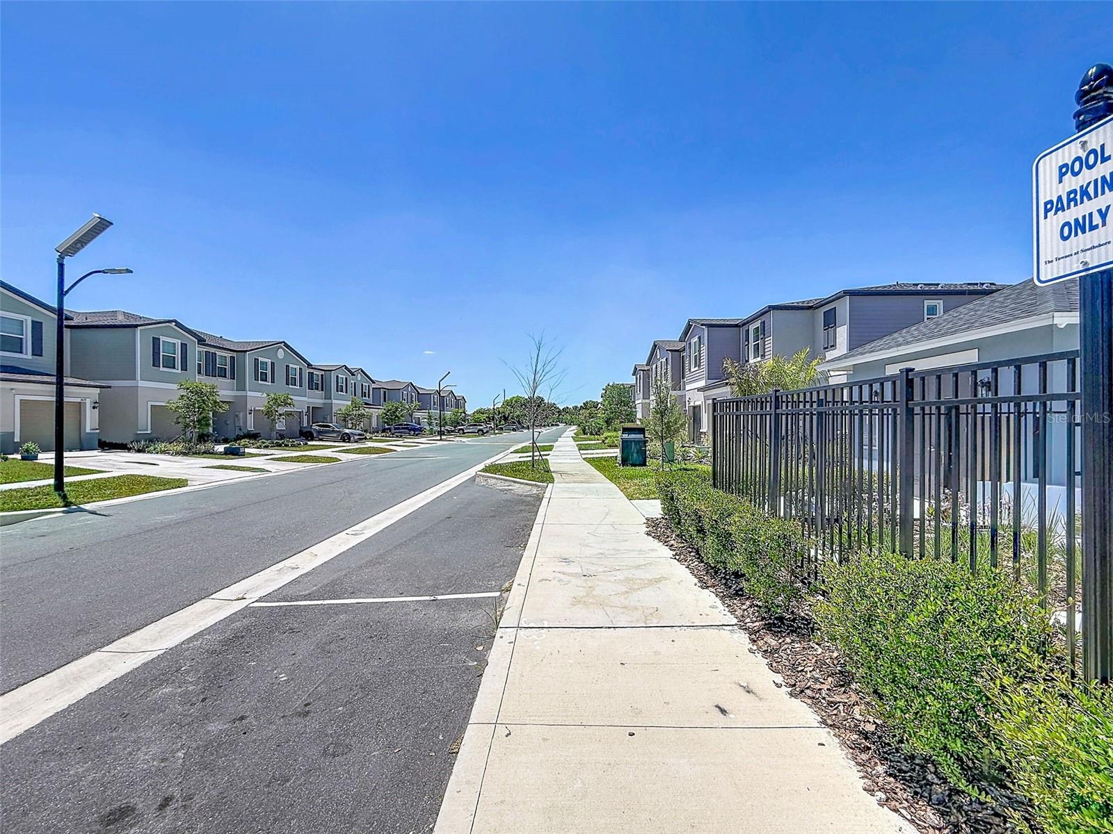 Image 32 of 40 For 2671 Buttercup Lucine Lane