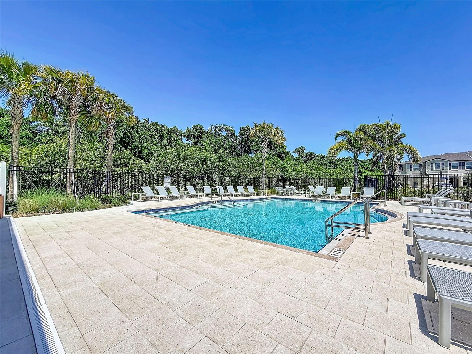 Image 34 of 40 For 2671 Buttercup Lucine Lane