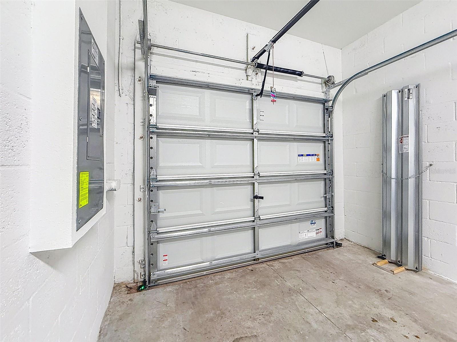 Image 37 of 40 For 2671 Buttercup Lucine Lane