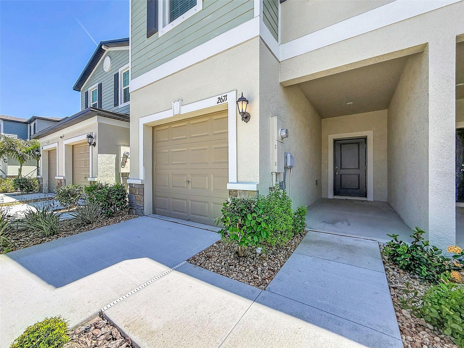 Image 4 of 40 For 2671 Buttercup Lucine Lane