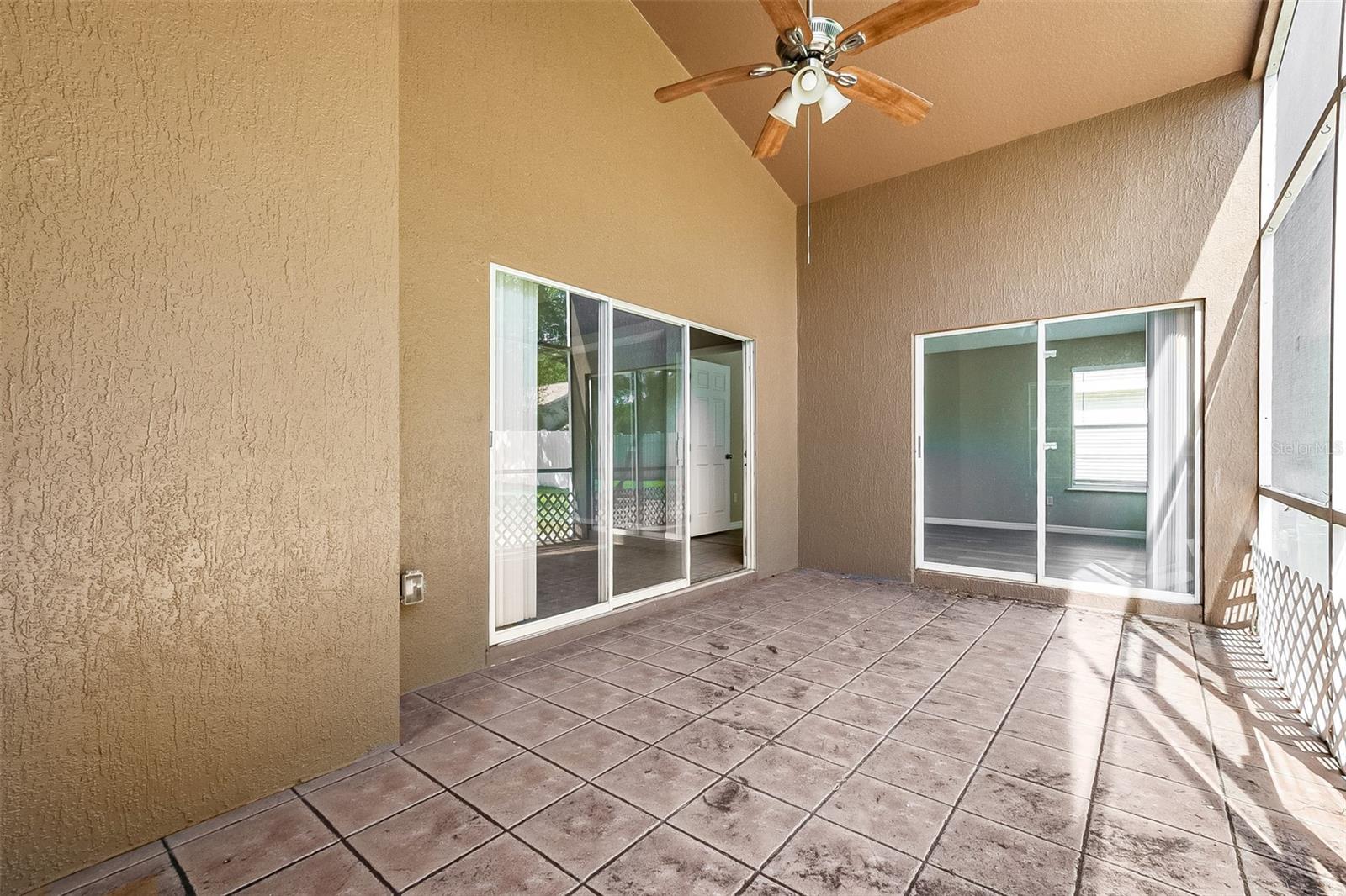 Image 27 of 30 For 20 Heather Green Court