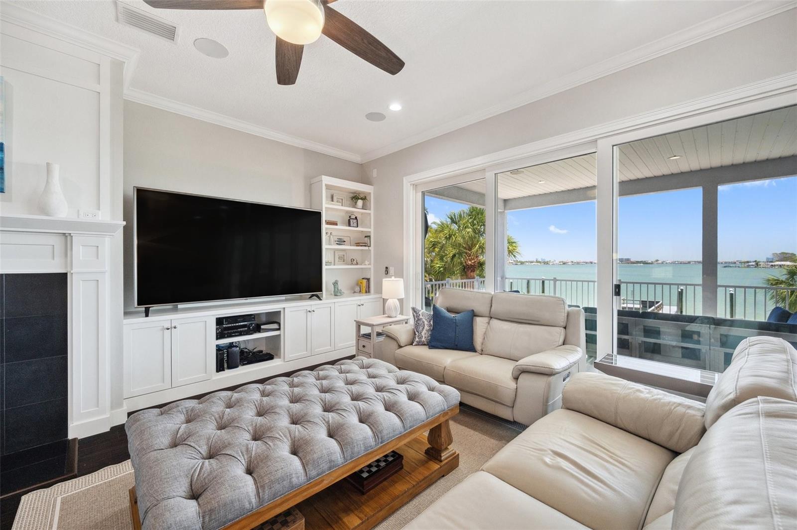 Image 18 of 62 For 7115 Bay Street