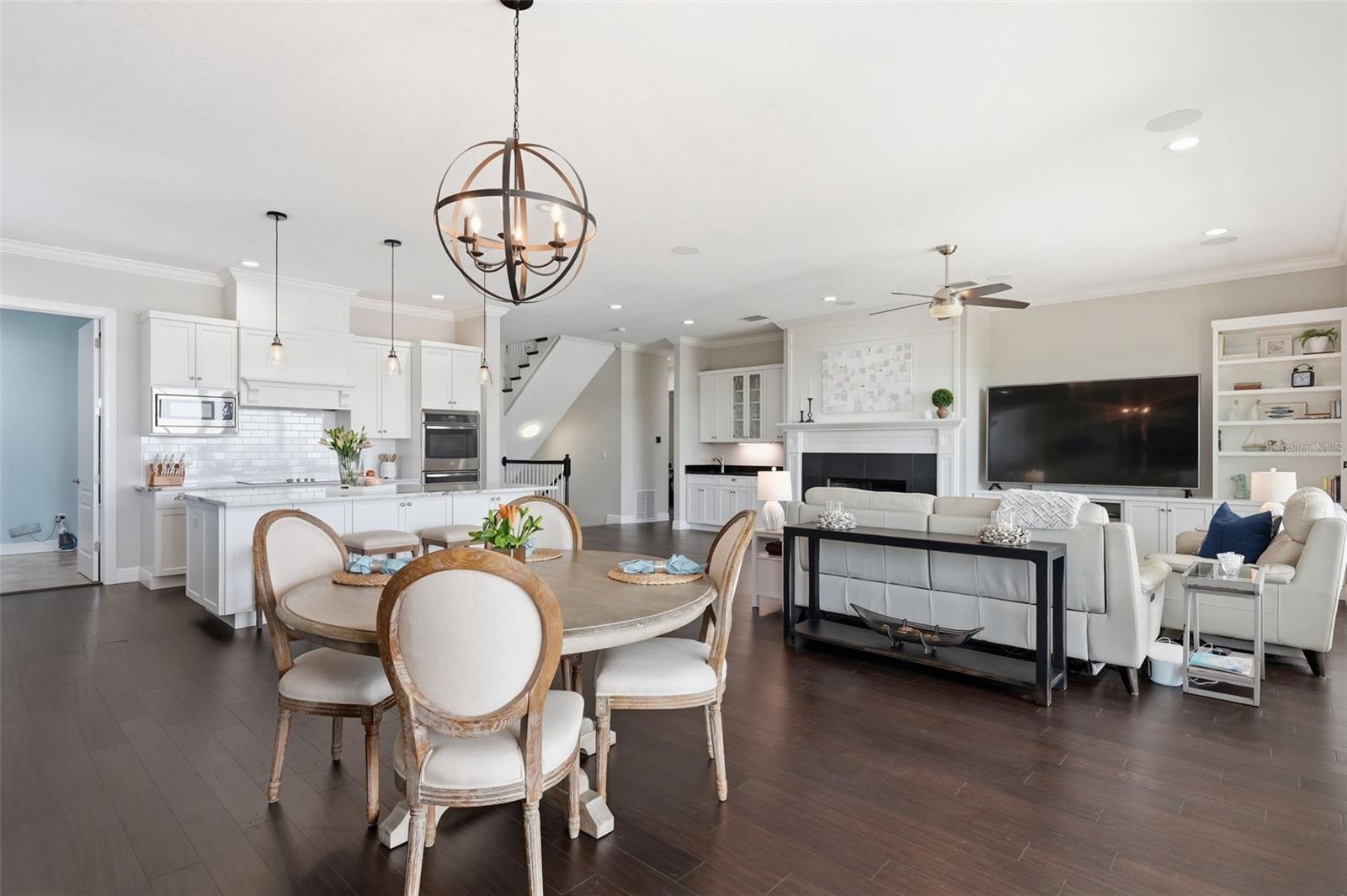 Image 25 of 62 For 7115 Bay Street