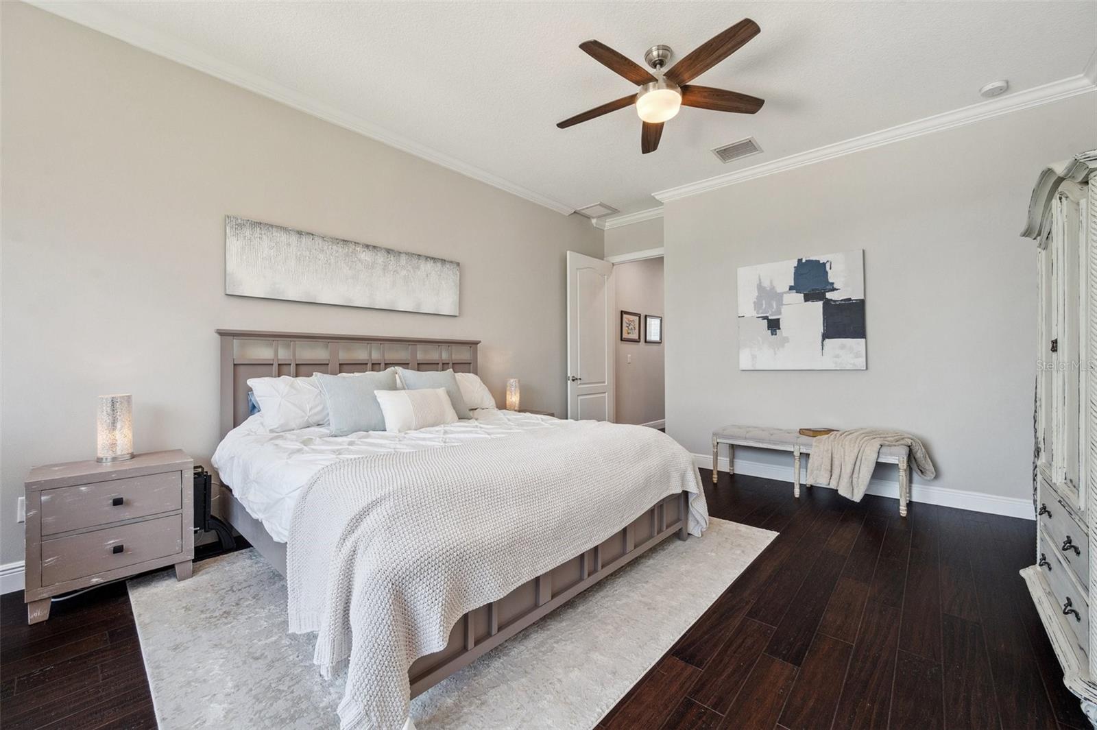 Image 30 of 62 For 7115 Bay Street