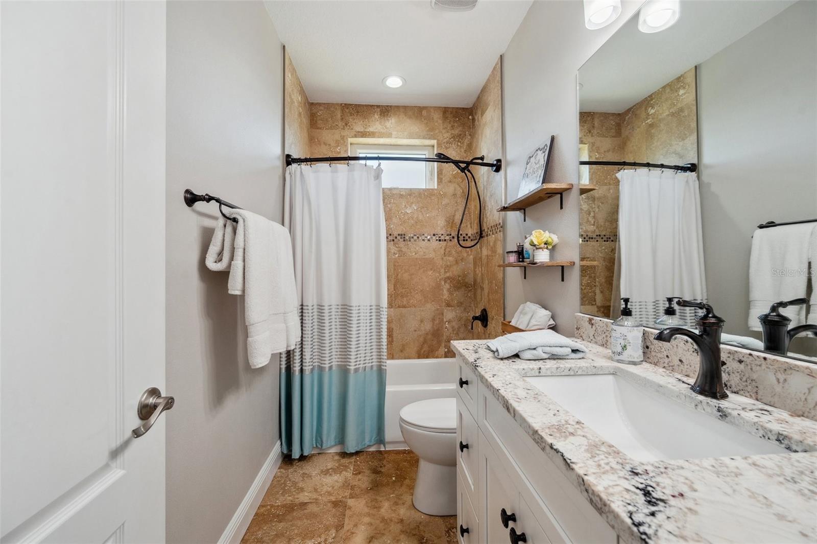 Image 45 of 62 For 7115 Bay Street