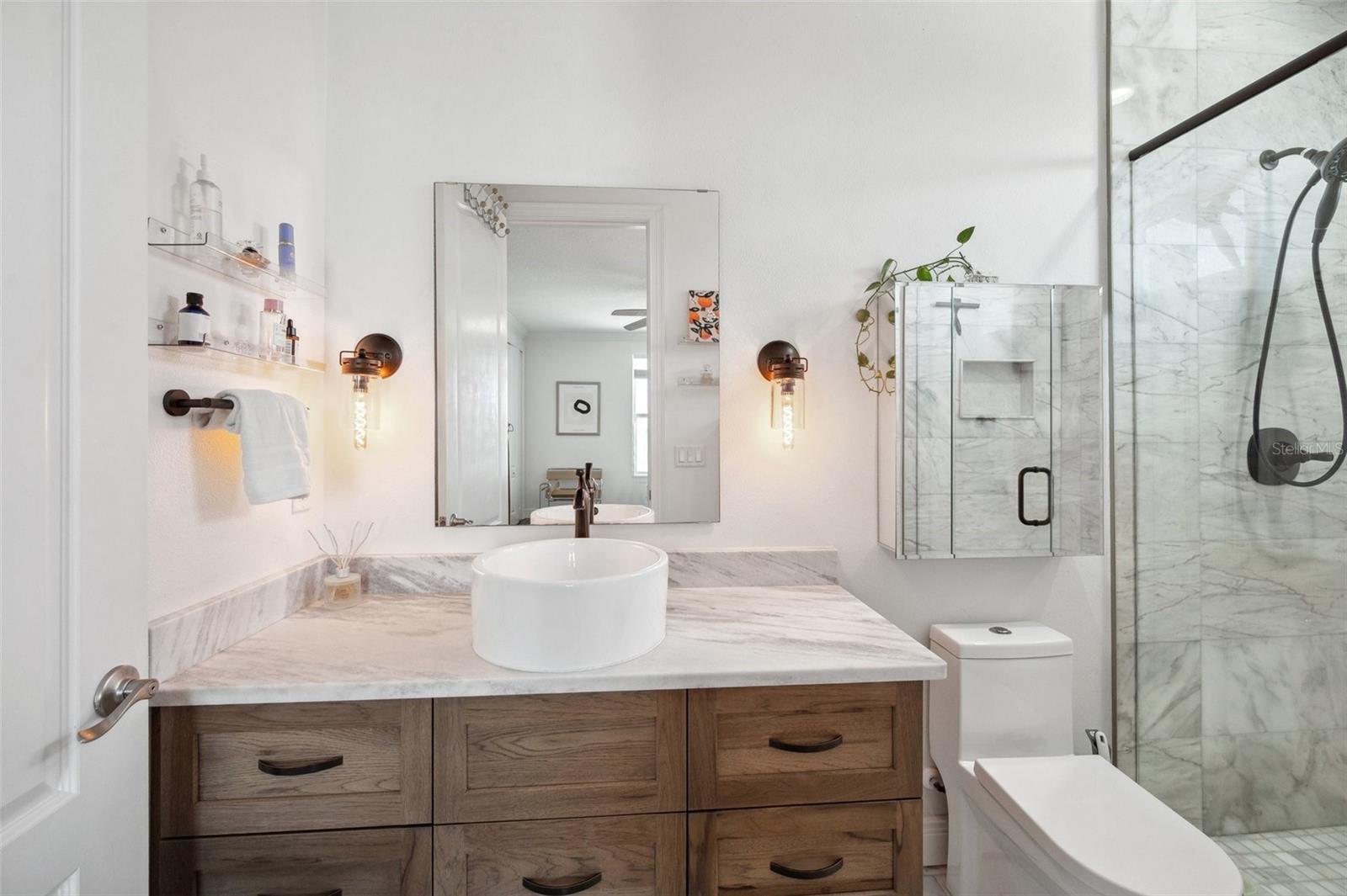 Image 51 of 62 For 7115 Bay Street