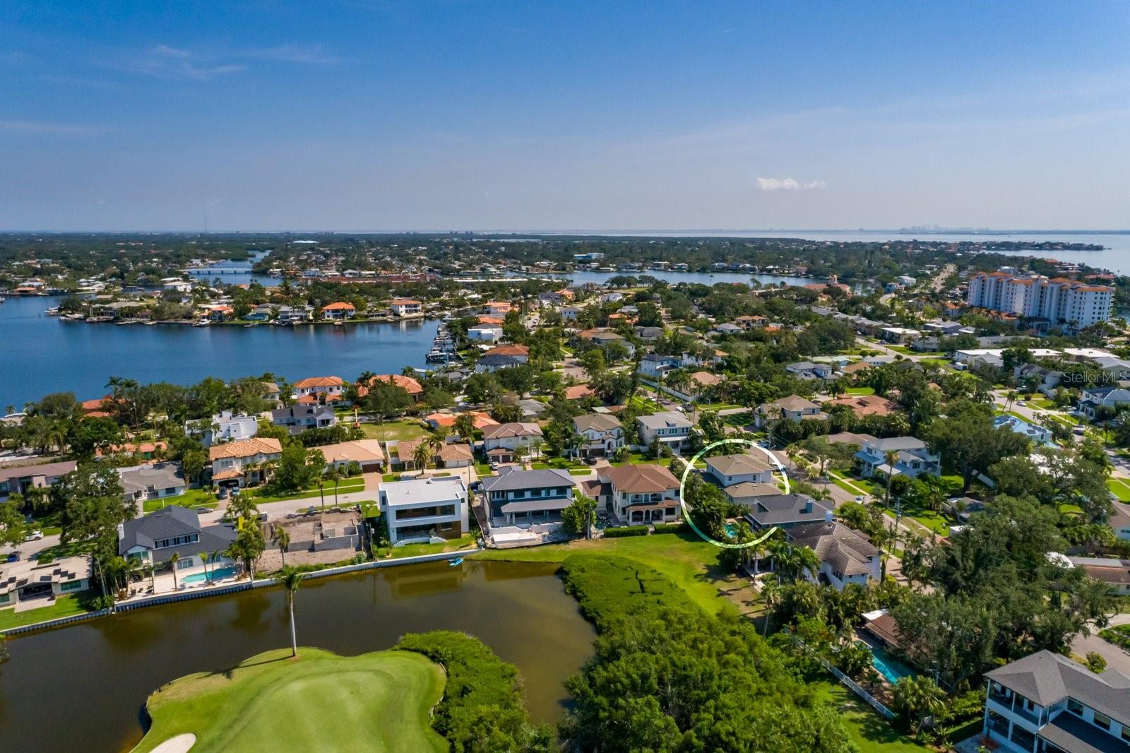 Image 50 of 81 For 852 Cordova Boulevard Ne