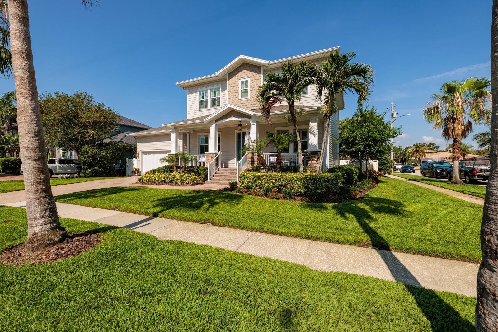 Image 58 of 81 For 852 Cordova Boulevard Ne