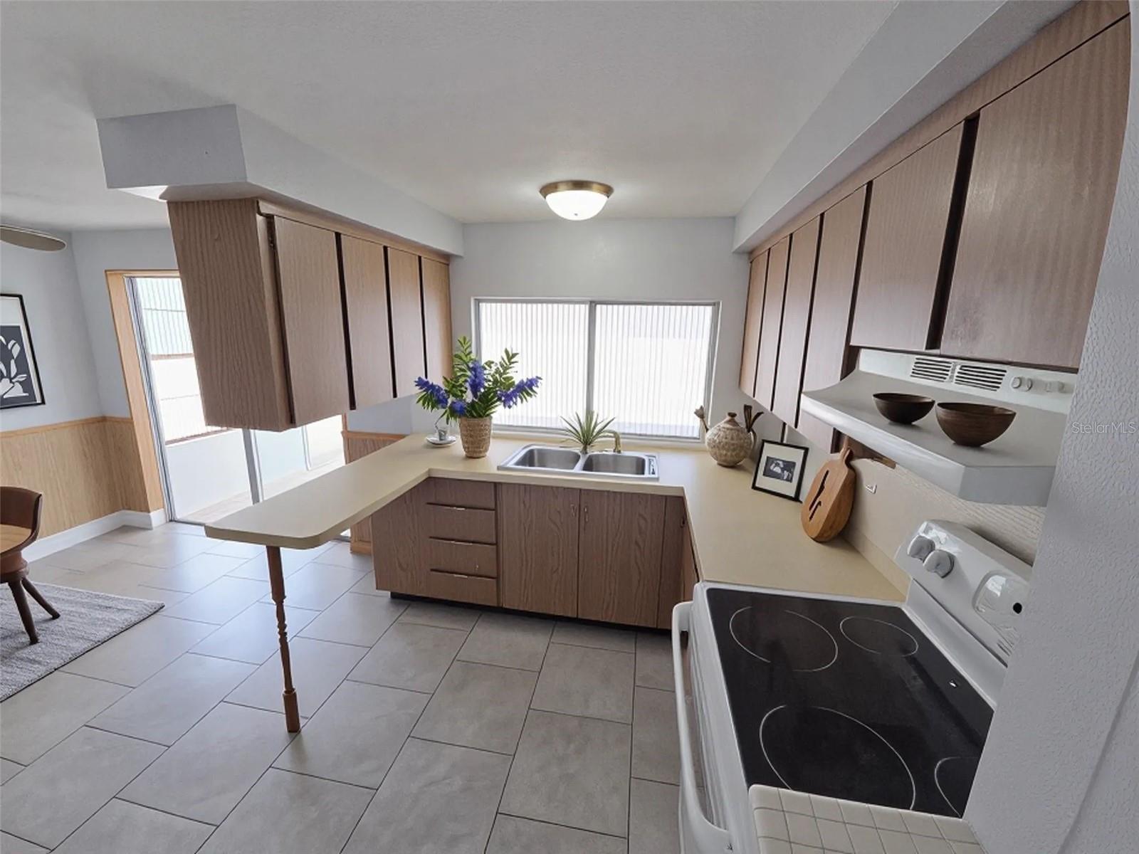 Image 4 of 19 For 3513 Westchester Drive