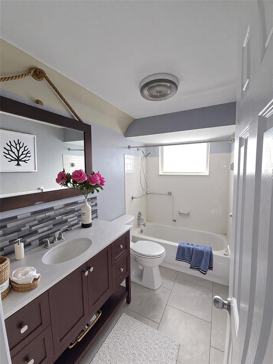 Image 6 of 19 For 3513 Westchester Drive