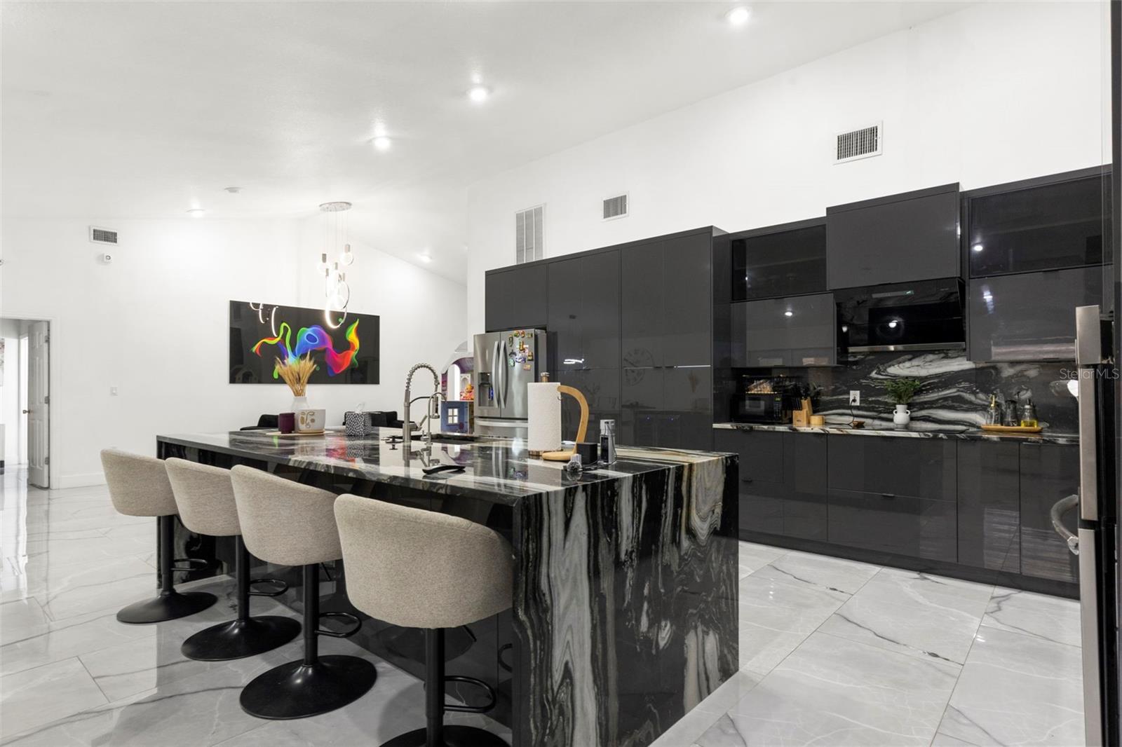 Image 19 of 71 For 8019 Gomez Avenue