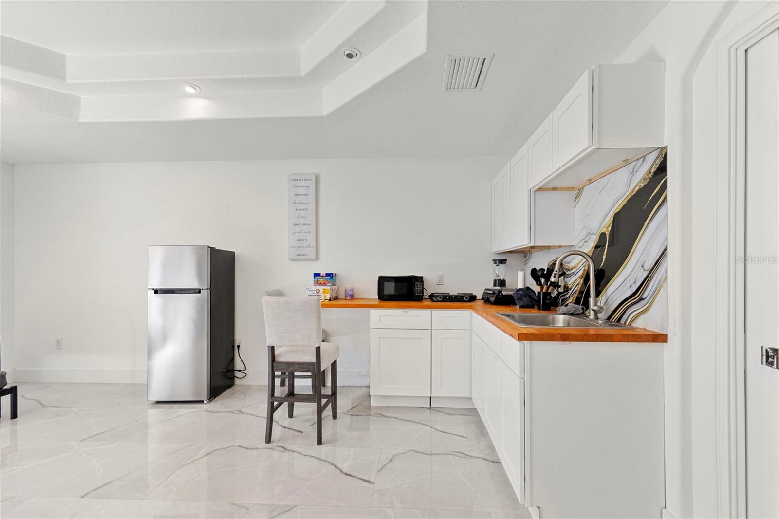 Image 31 of 71 For 8019 Gomez Avenue