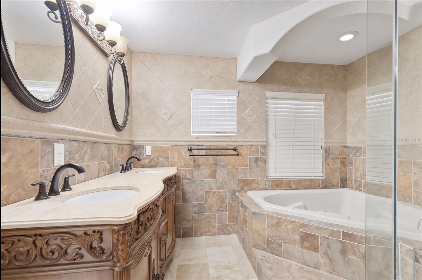 Image 32 of 71 For 8019 Gomez Avenue