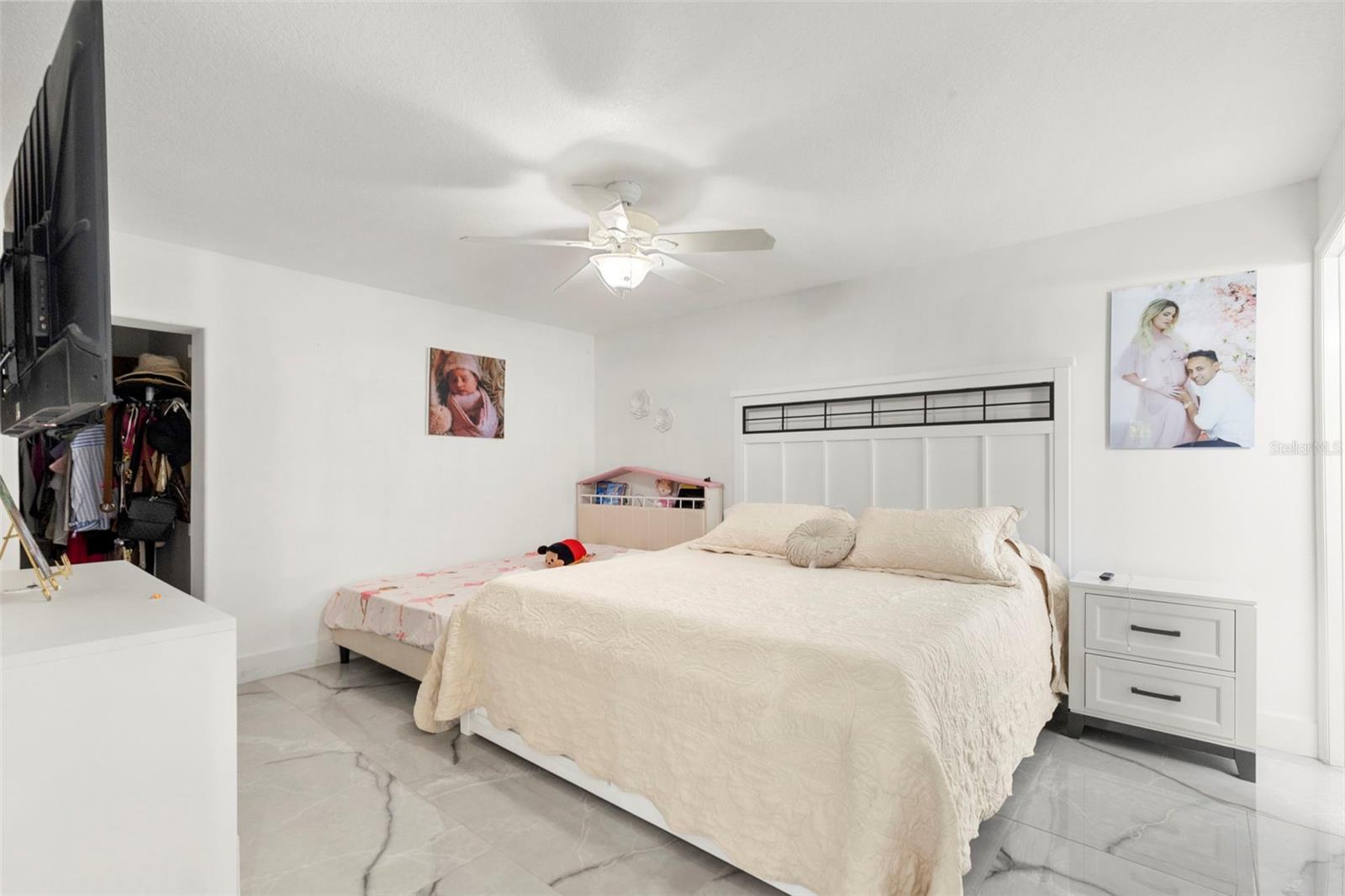 Image 40 of 71 For 8019 Gomez Avenue