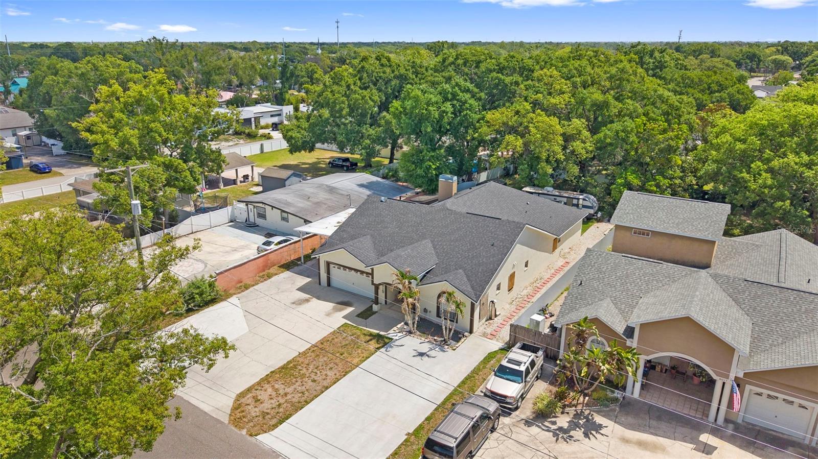 Image 5 of 71 For 8019 Gomez Avenue