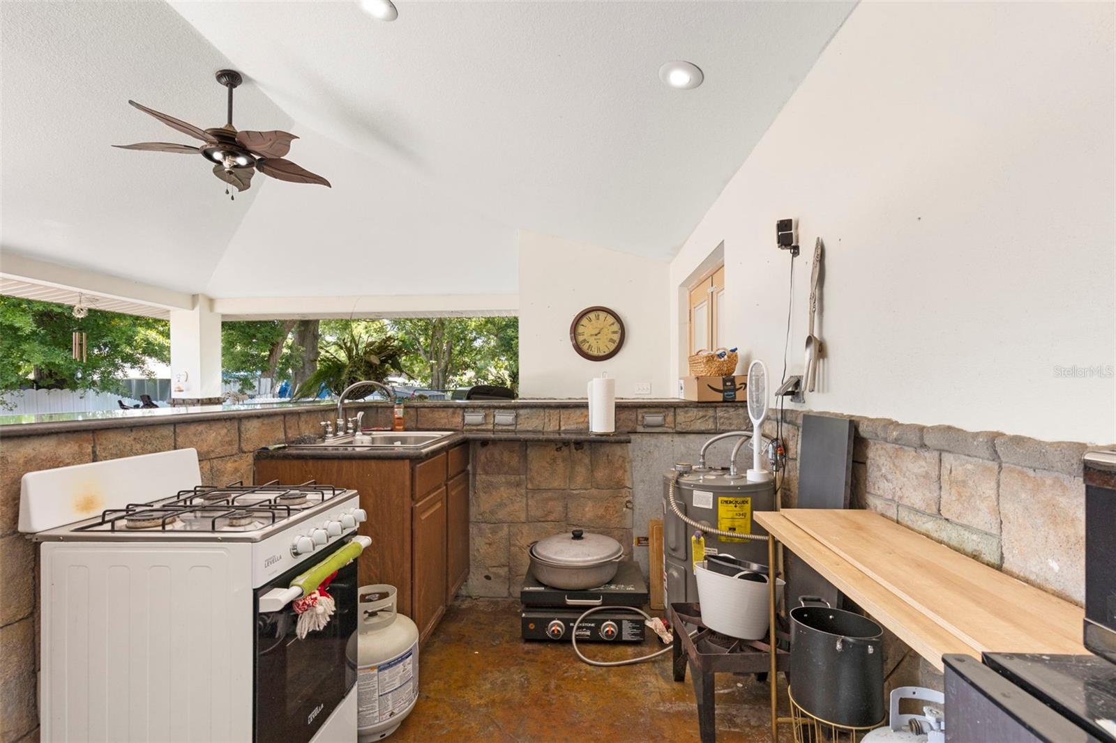 Image 50 of 71 For 8019 Gomez Avenue