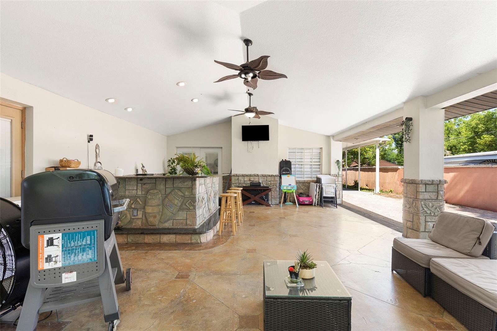 Image 53 of 71 For 8019 Gomez Avenue