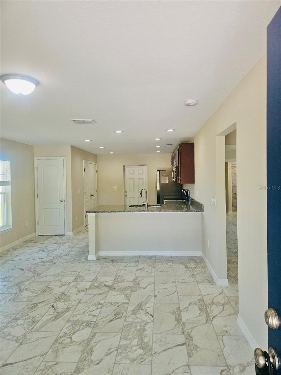 Image 5 of 18 For 334 Mountain Drive