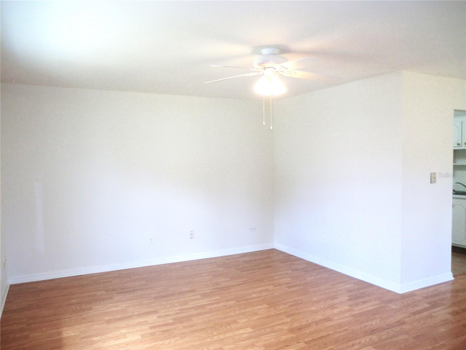 Image 4 of 14 For 1902 Andover Street 203