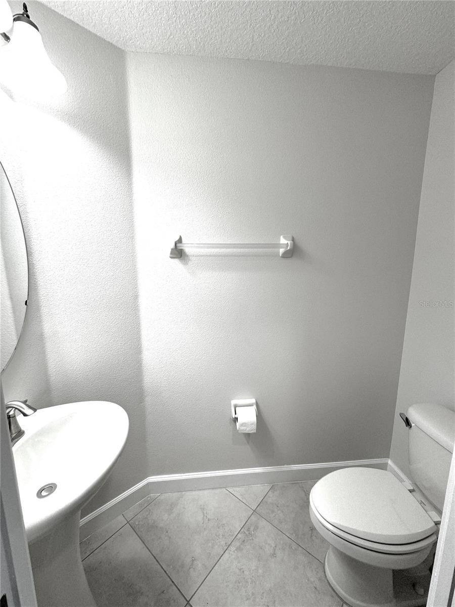 Image 22 of 49 For 11523 Peru Springs Place