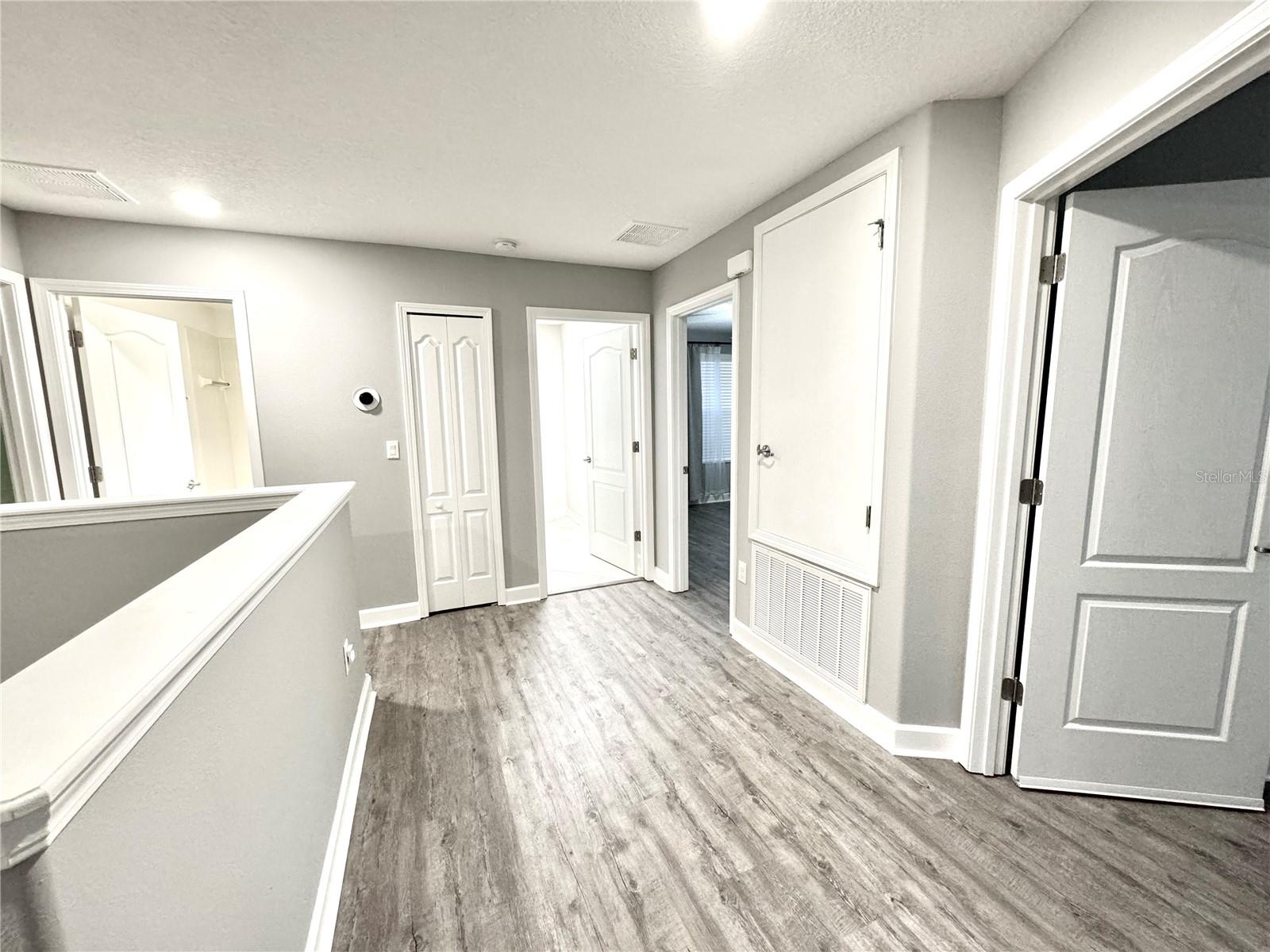 Image 26 of 49 For 11523 Peru Springs Place