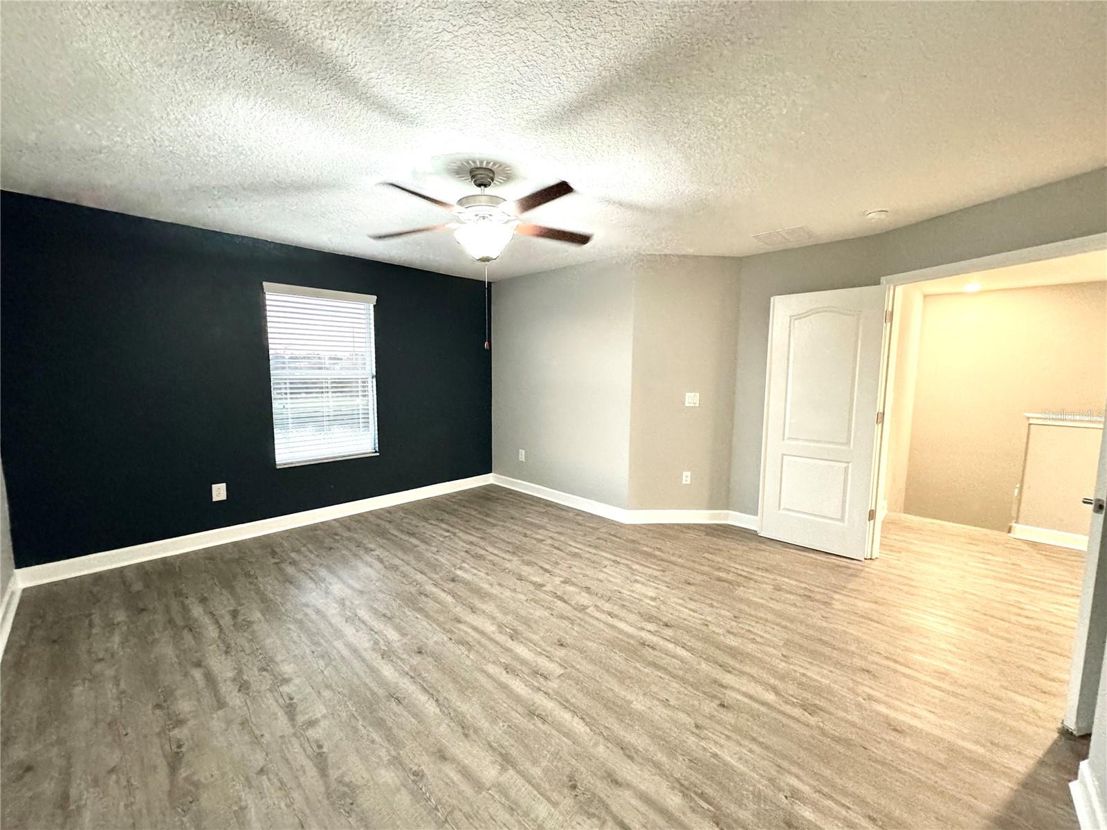 Image 35 of 49 For 11523 Peru Springs Place