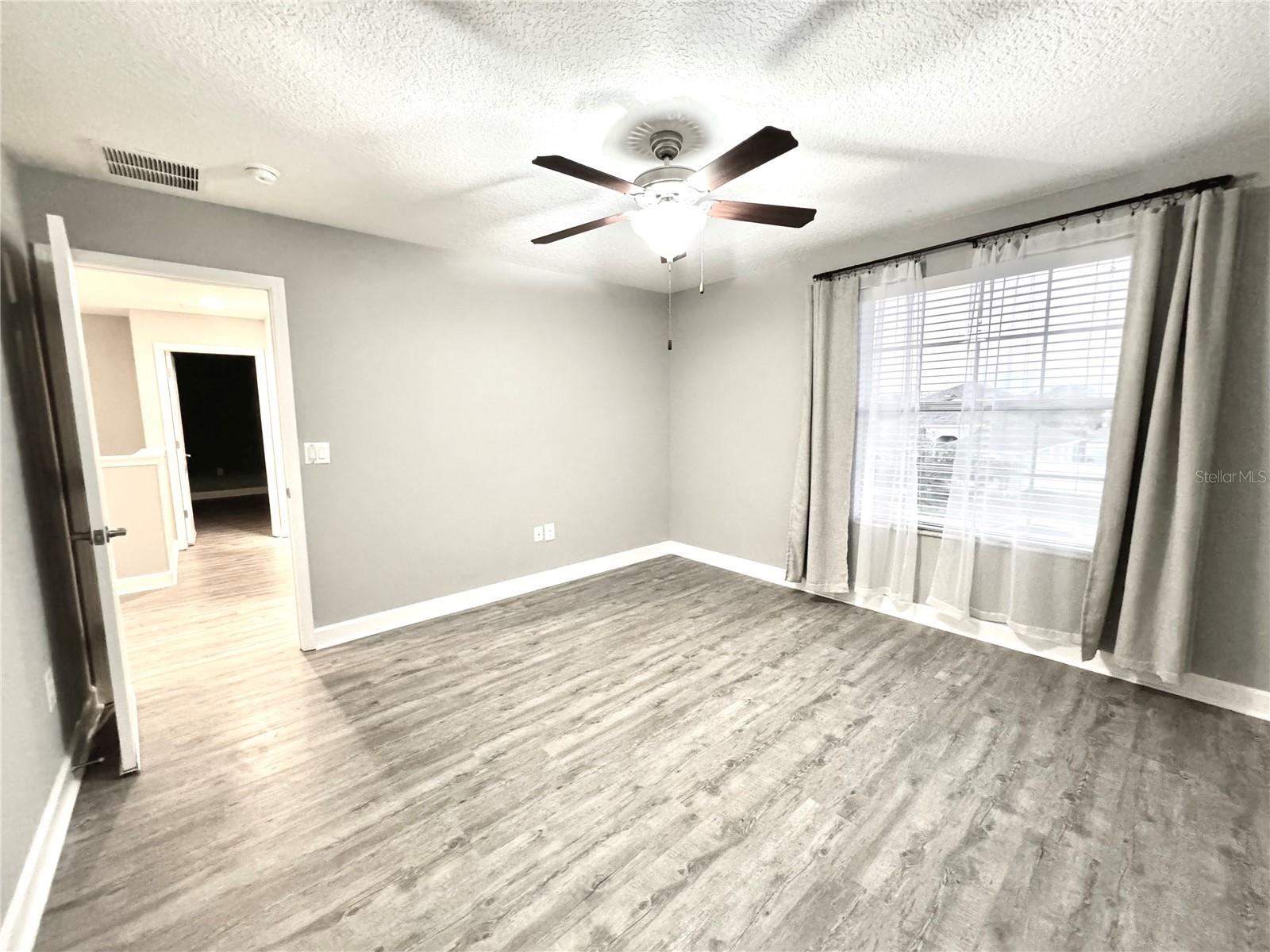 Image 39 of 49 For 11523 Peru Springs Place