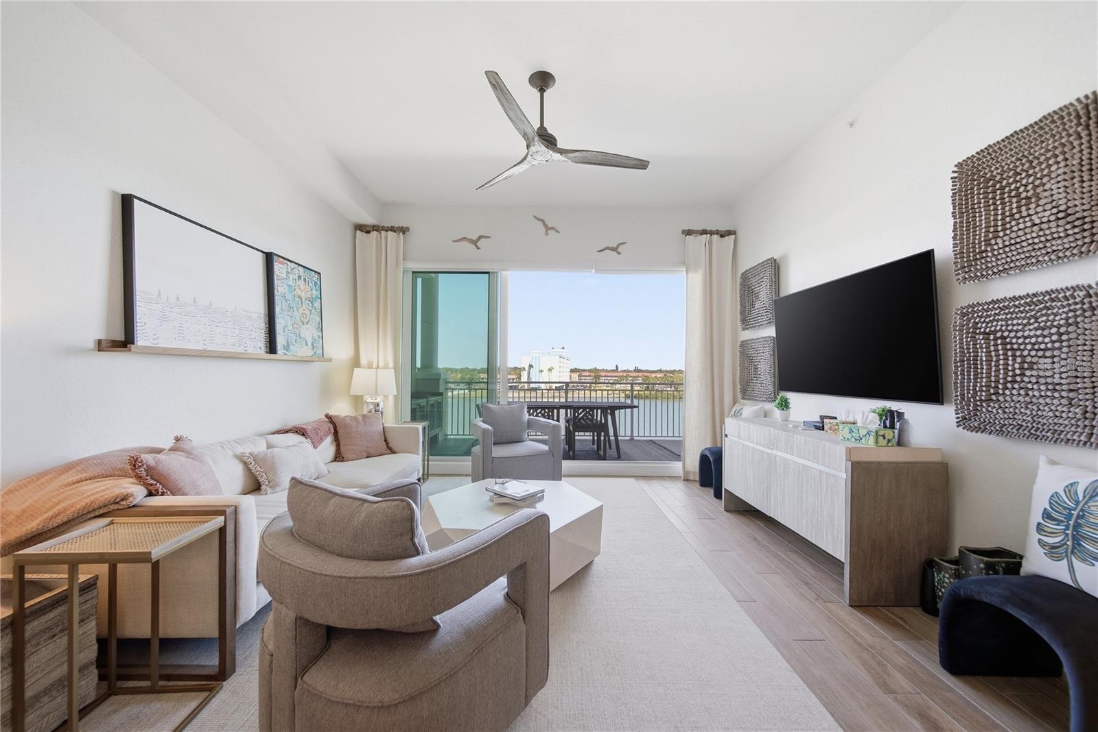 Image 17 of 39 For 20001 Gulf Boulevard 405