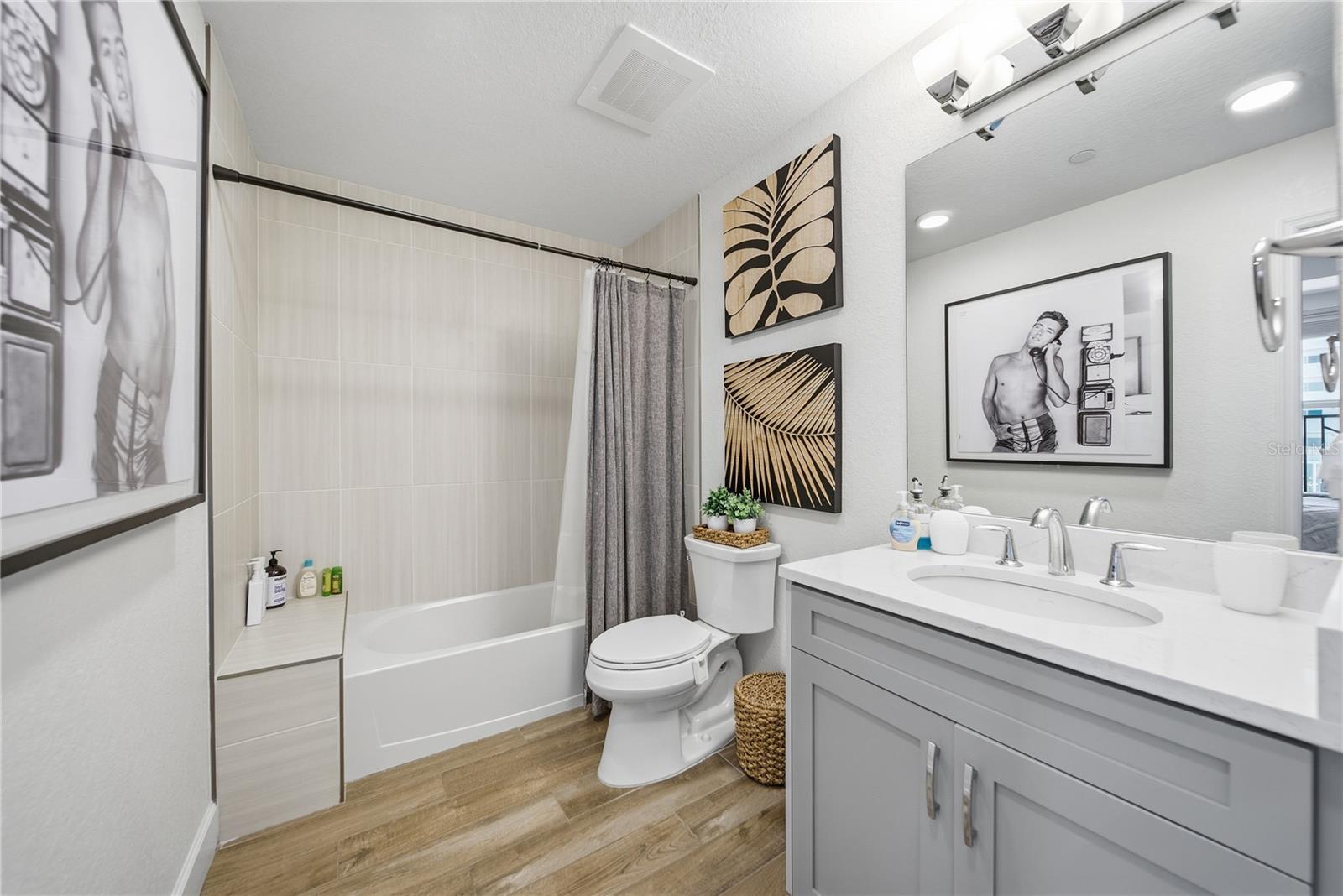 Image 31 of 39 For 20001 Gulf Boulevard 405