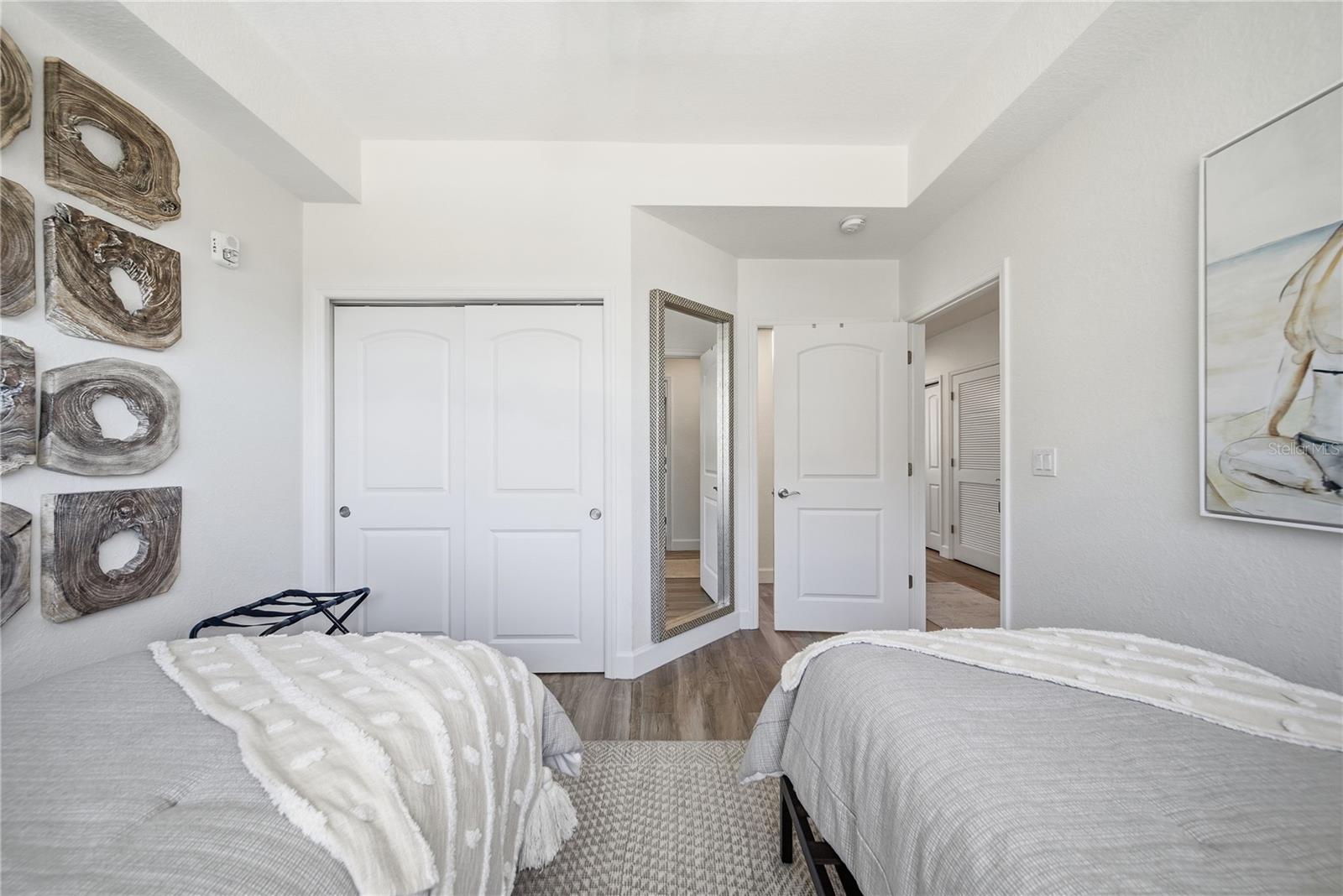 Image 34 of 39 For 20001 Gulf Boulevard 405