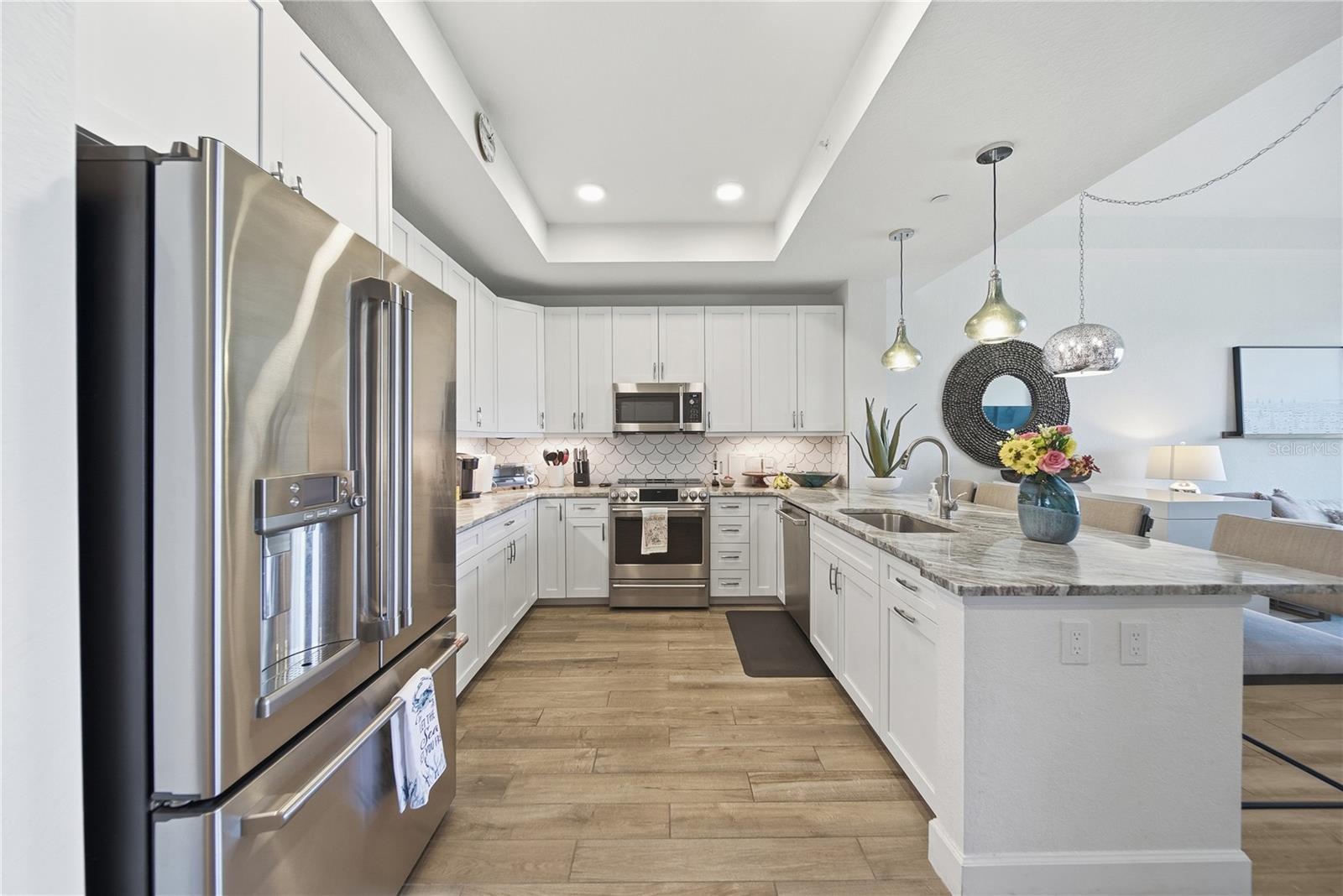 Image 9 of 39 For 20001 Gulf Boulevard 405