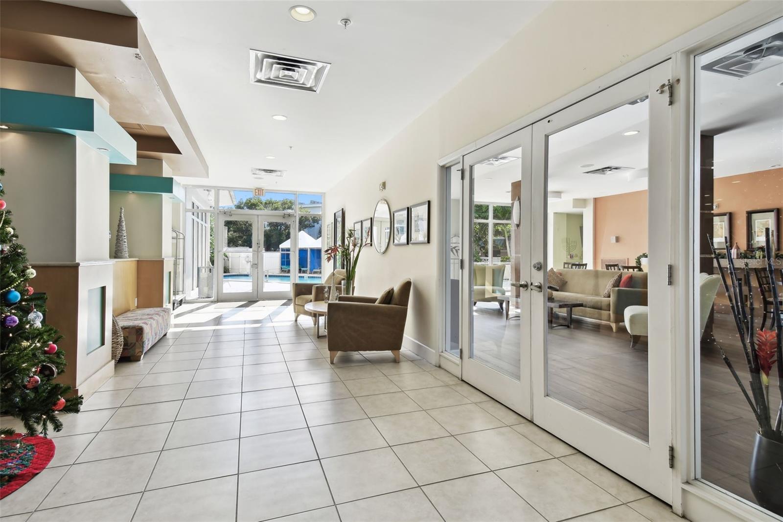 Image 11 of 46 For 470 3rd Street S 517