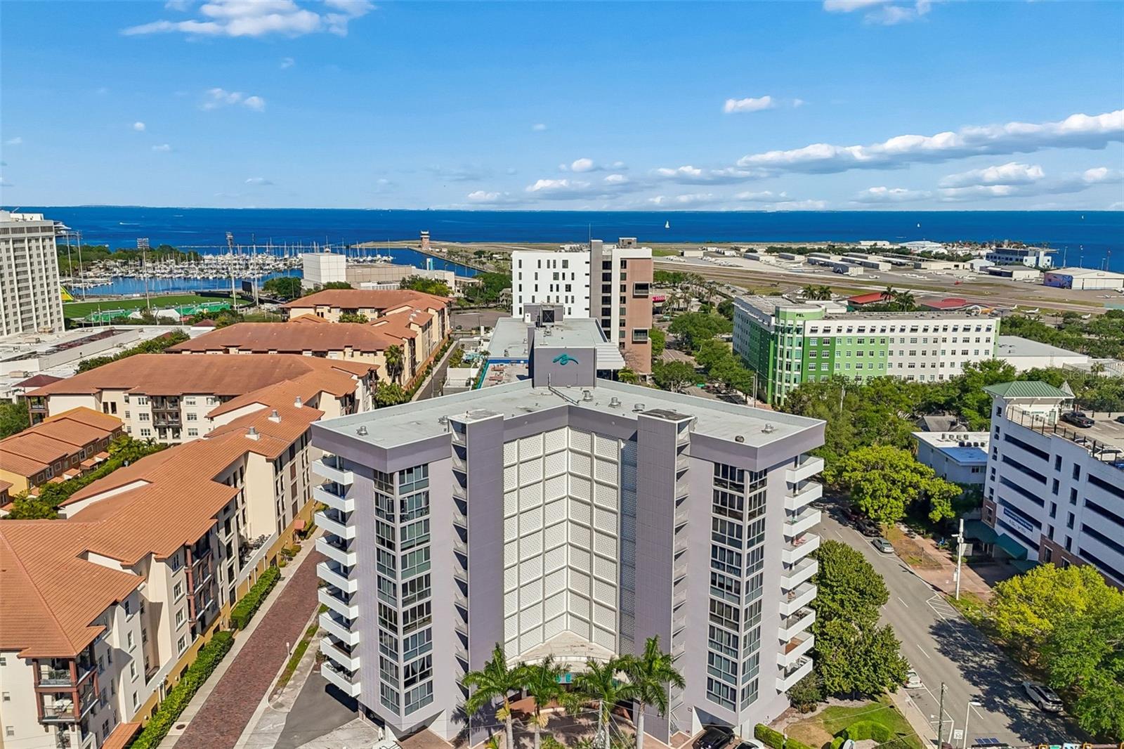 Image 2 of 46 For 470 3rd Street S 517