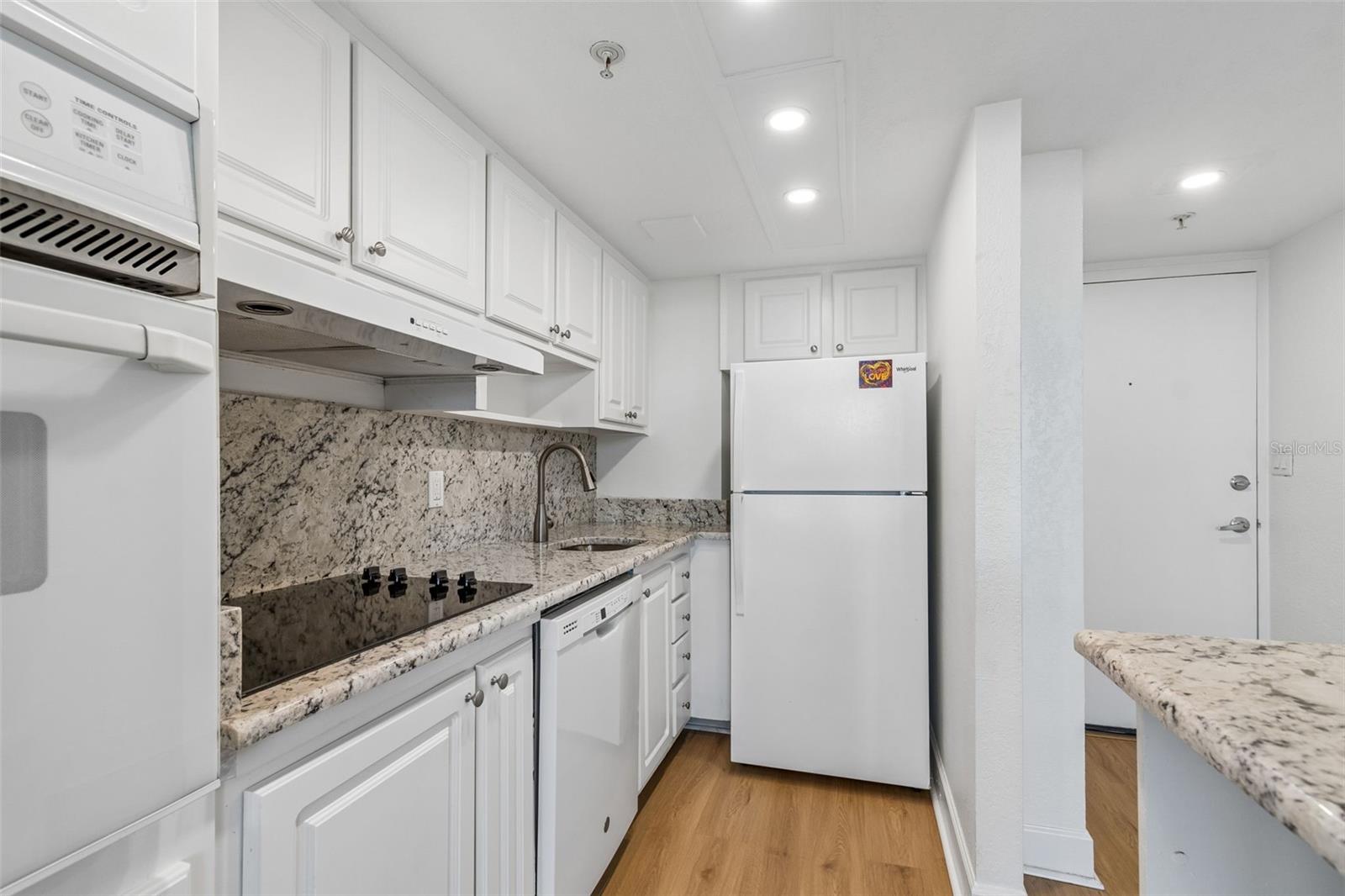 Image 22 of 46 For 470 3rd Street S 517