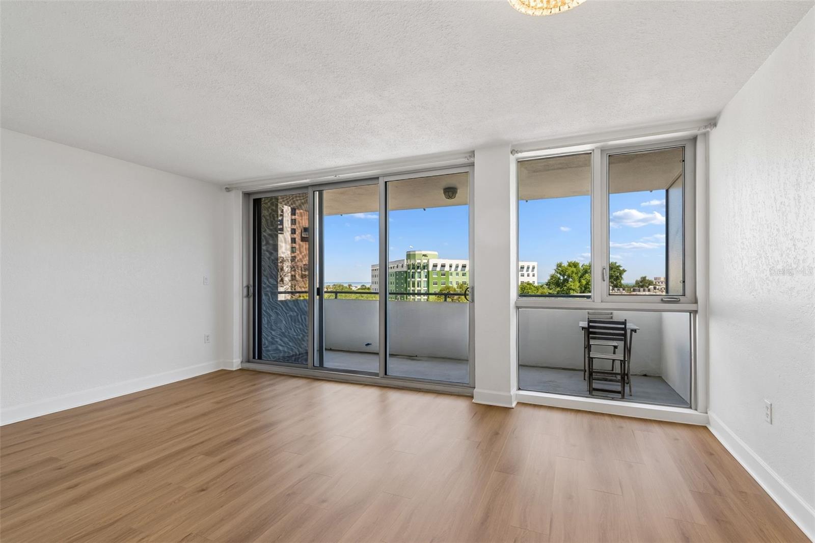 Image 26 of 46 For 470 3rd Street S 517