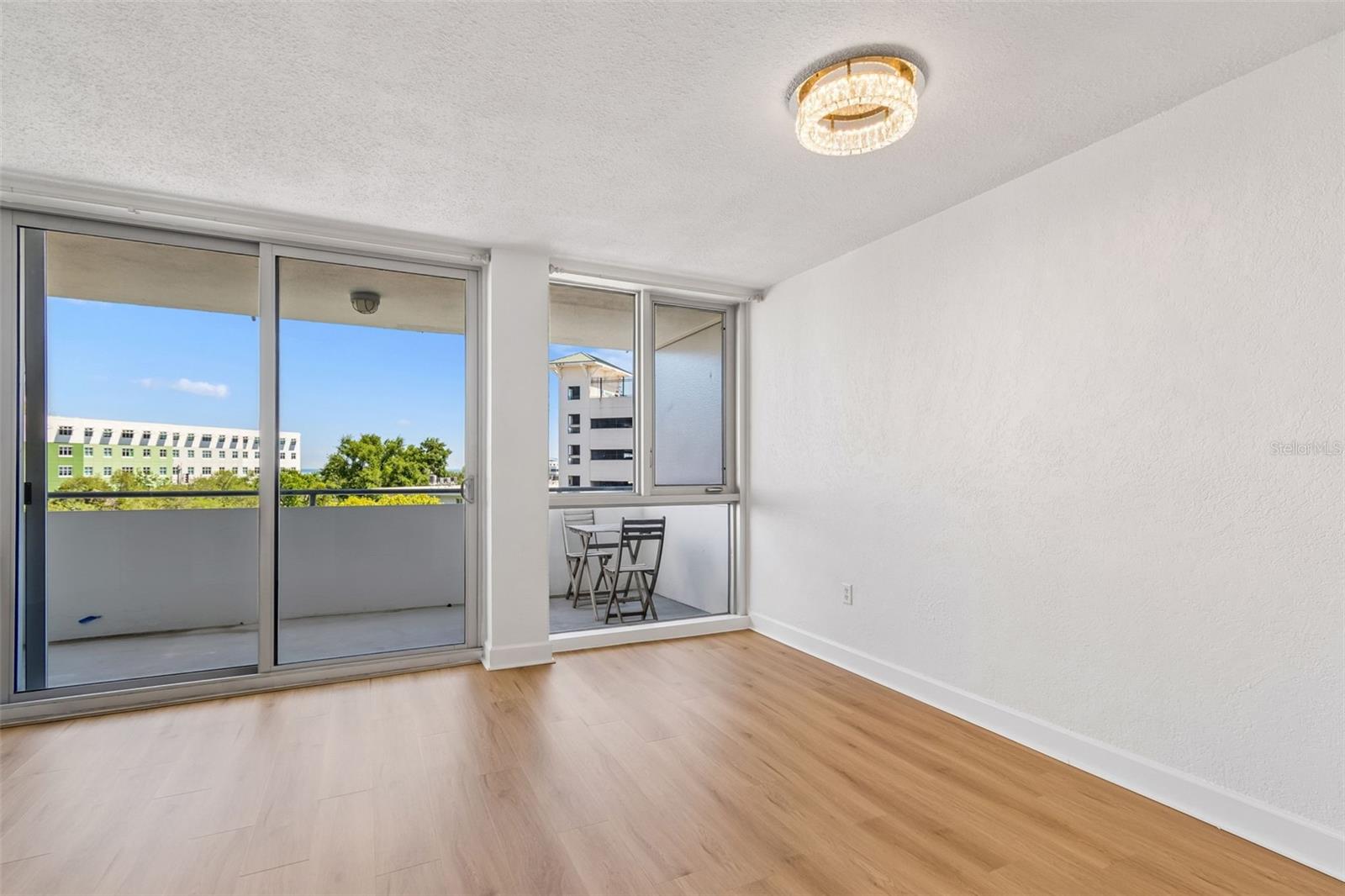 Image 27 of 46 For 470 3rd Street S 517