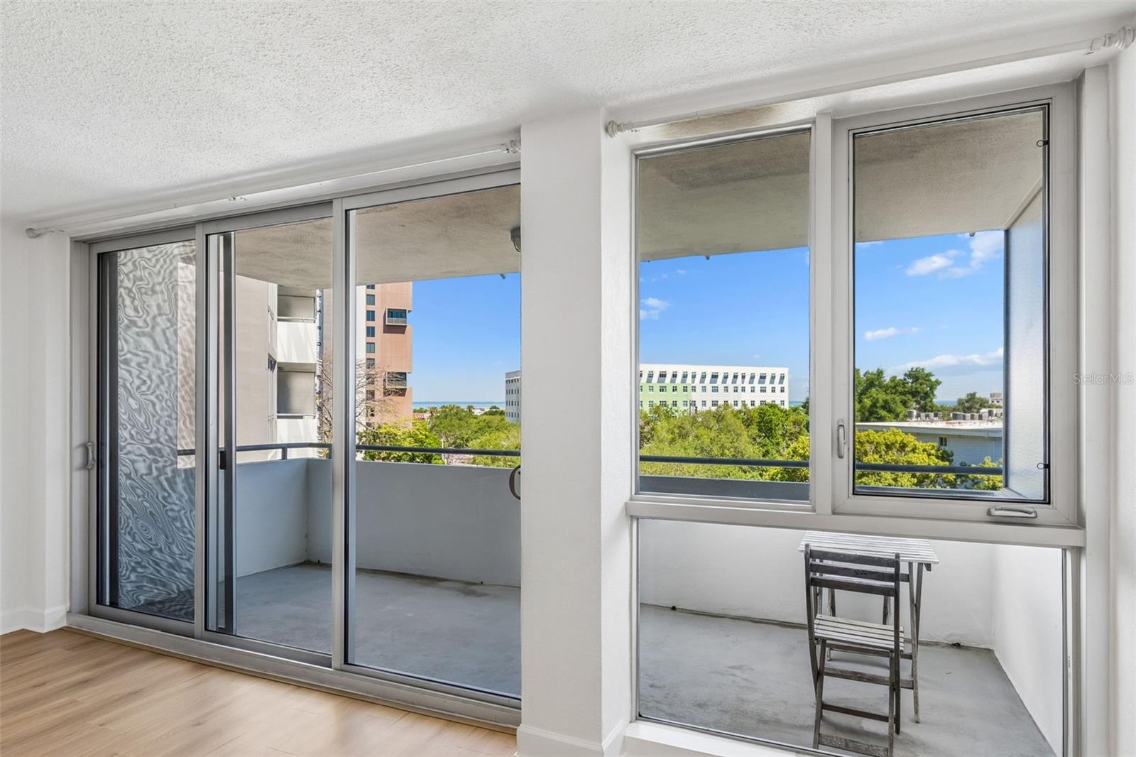 Image 34 of 46 For 470 3rd Street S 517