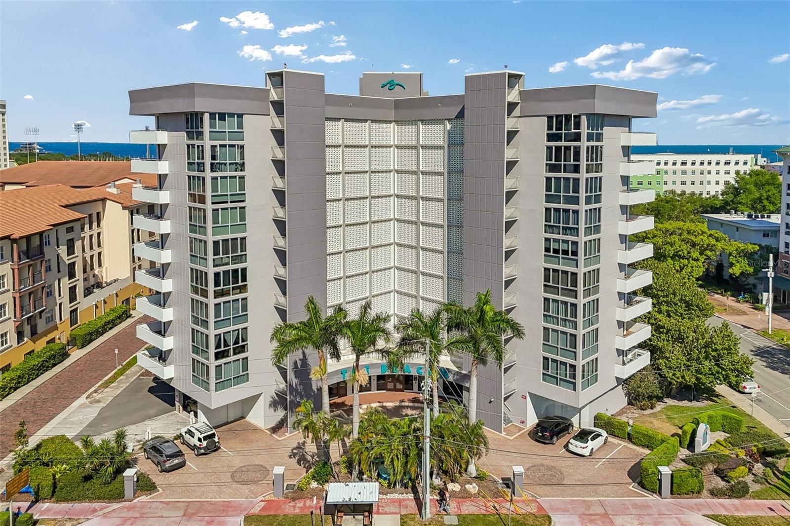 Image 6 of 46 For 470 3rd Street S 517