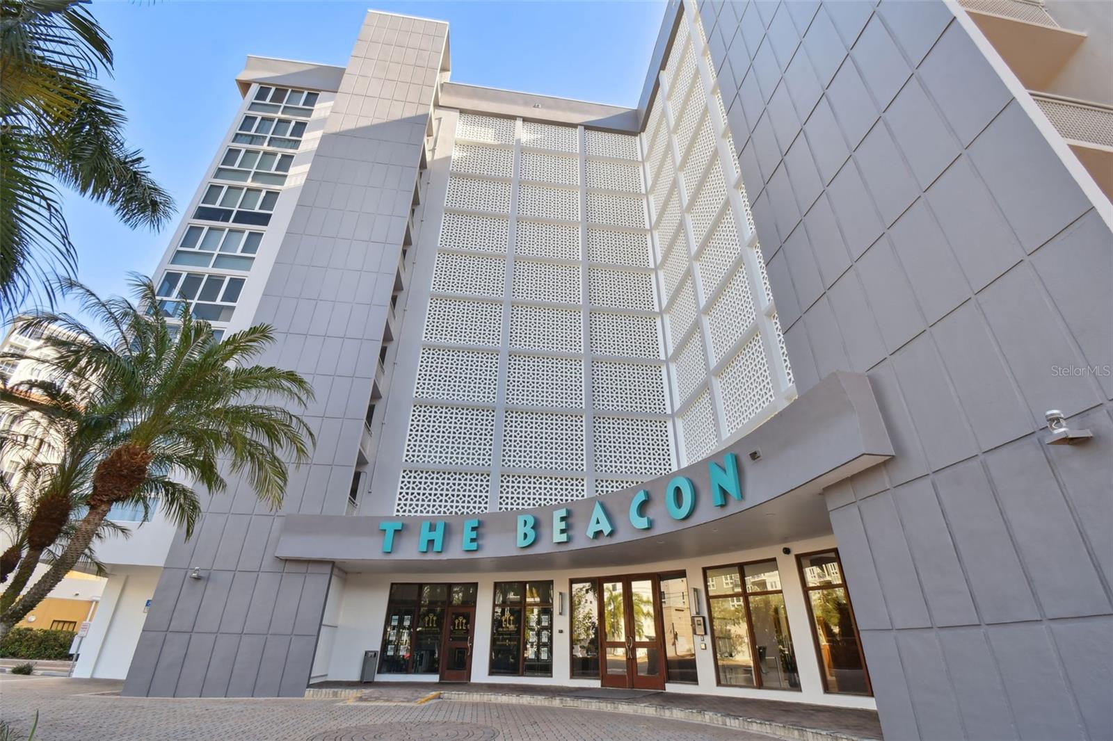 Image 9 of 46 For 470 3rd Street S 517