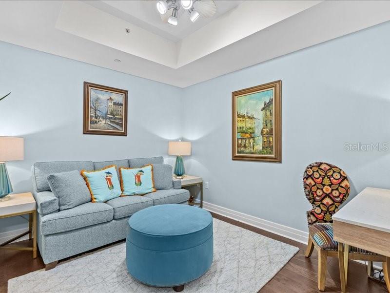 Listing photo id 8 for 331 Cleveland Street 1702