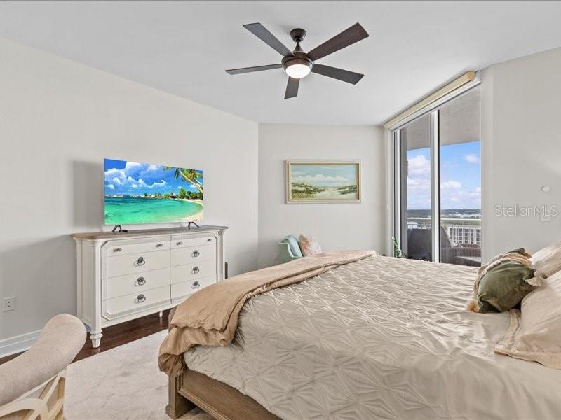 Listing photo id 31 for 331 Cleveland Street 1702