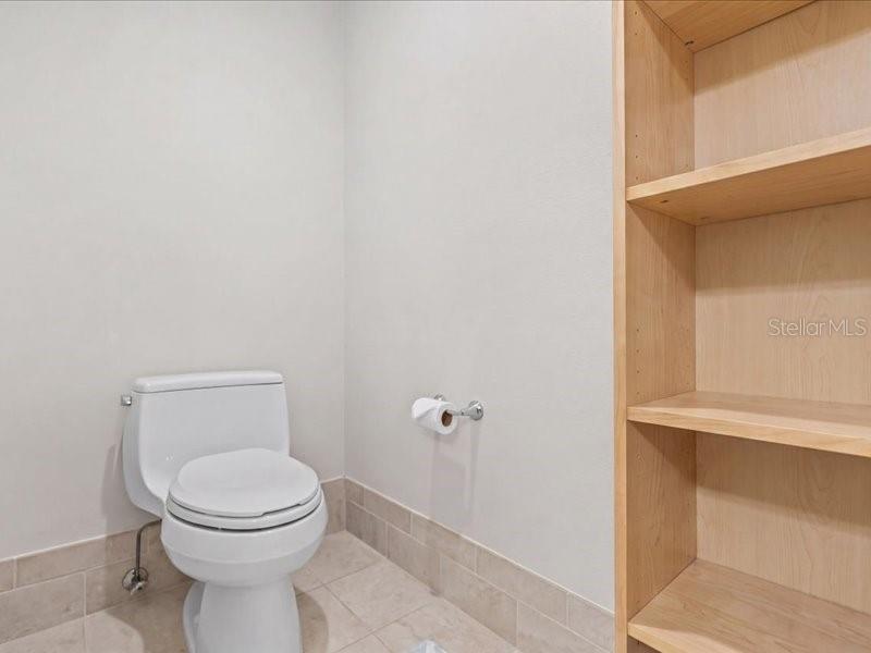 Listing photo id 34 for 331 Cleveland Street 1702