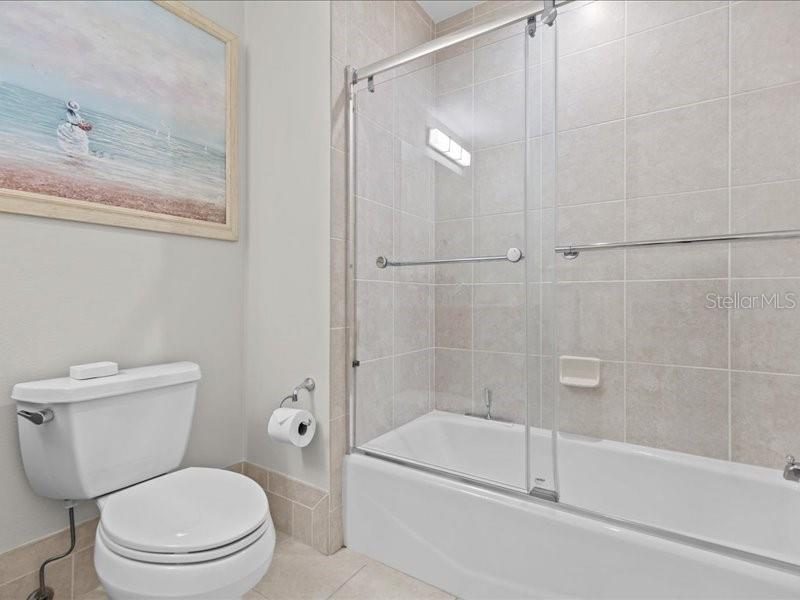 Listing photo id 39 for 331 Cleveland Street 1702