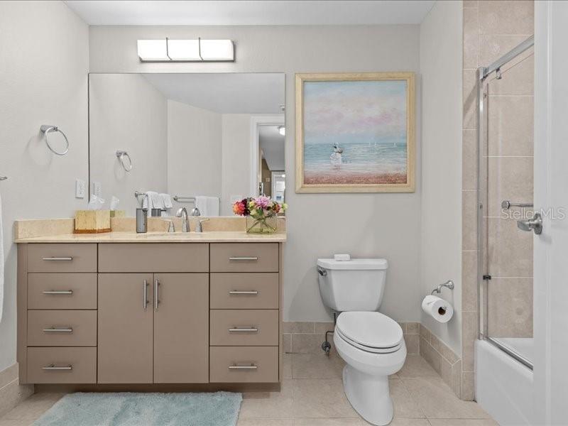 Listing photo id 40 for 331 Cleveland Street 1702