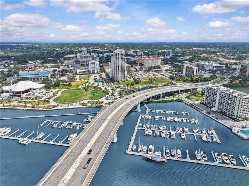 Listing photo id 84 for 331 Cleveland Street 1702