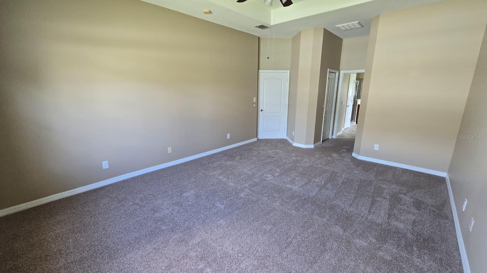 Image 11 of 16 For 20018 Oakflower Avenue